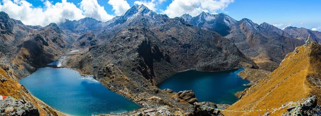 Trekking Trail Viewpoint Overlooking Gosainkunda Lake