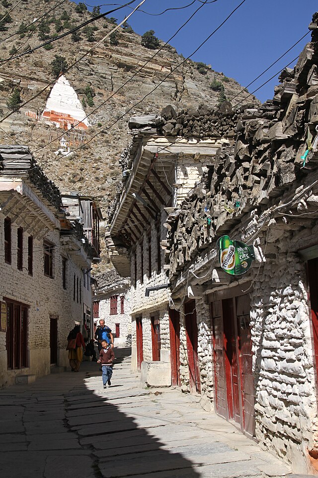 Stone-paved streets and whitewashed houses of Marpha Village